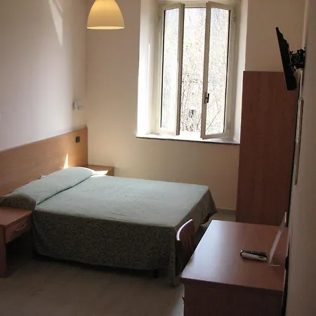 Friendship Place 3* Rome